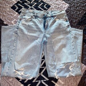 American Eagle Boyfriend Straight leg Jeans